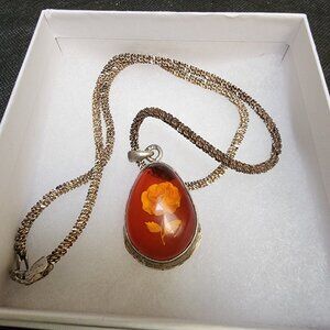 OLD ITALIAN SILVER ROPE CHAIN WITH AMBER PENDANT